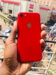 A picture of IPhone 8 64GB