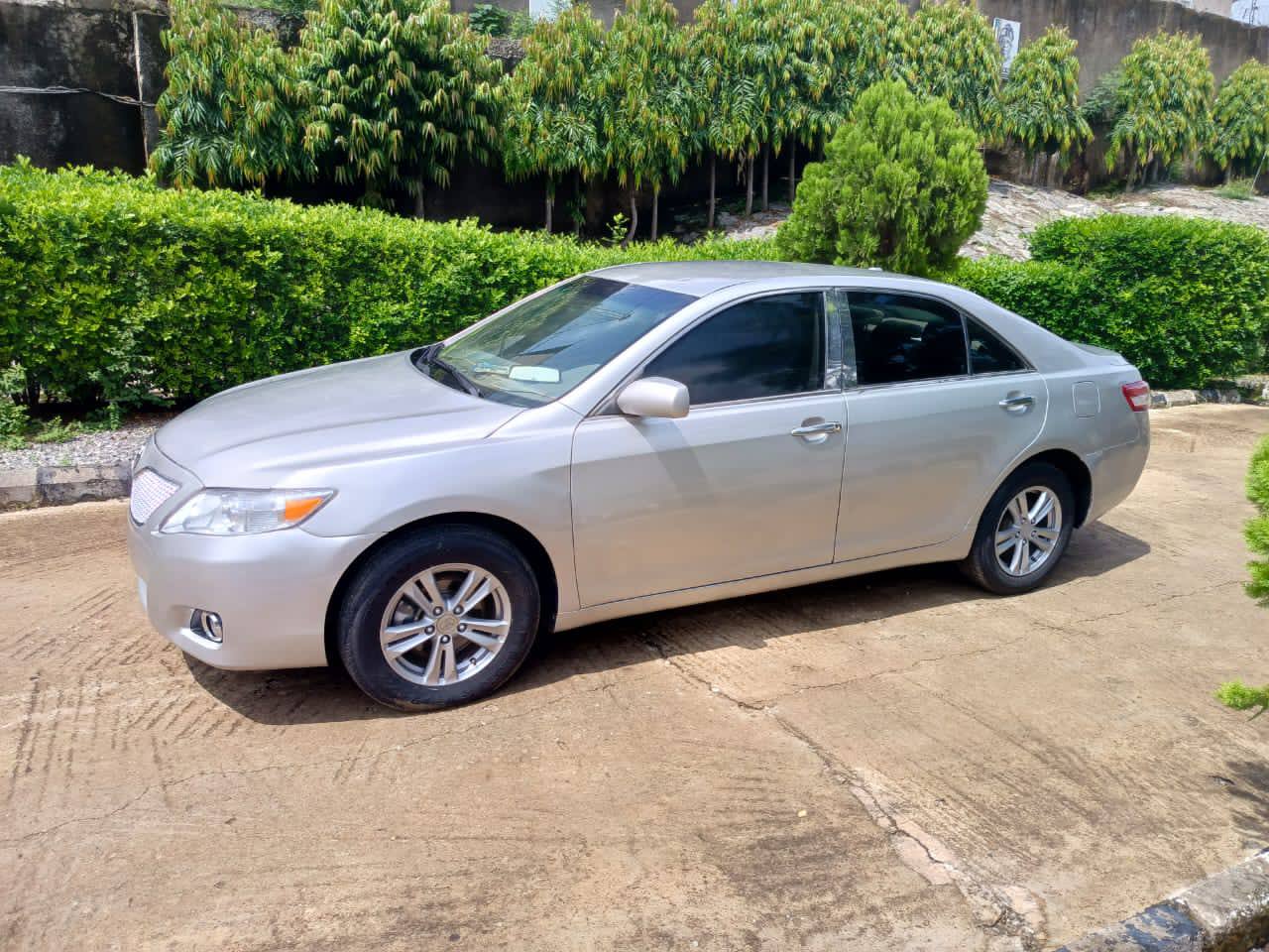 A picture of Toyota Camry 2010