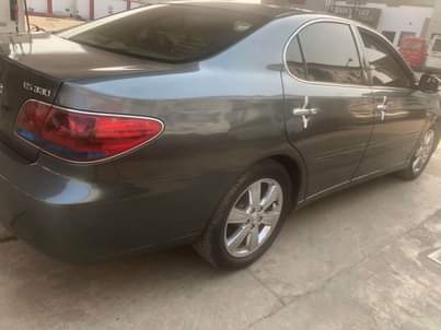 A picture of Nigeria used Lexus ES 330 06 model Buy and drive