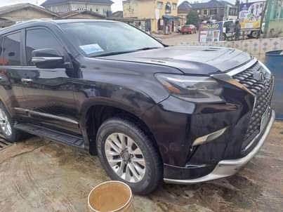 A picture of 2011 Lexus GX460