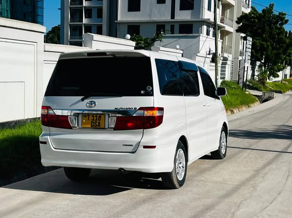 A picture of Toyota Alphard Whatsapp 0712690760 PriceBei 13 8mil 2AzCc 2360 Full