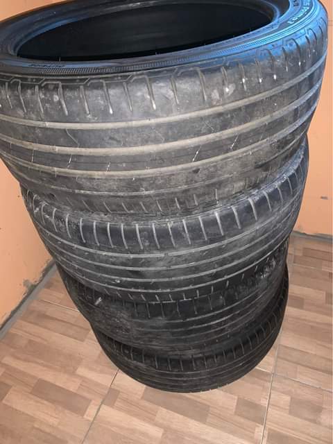 N R.