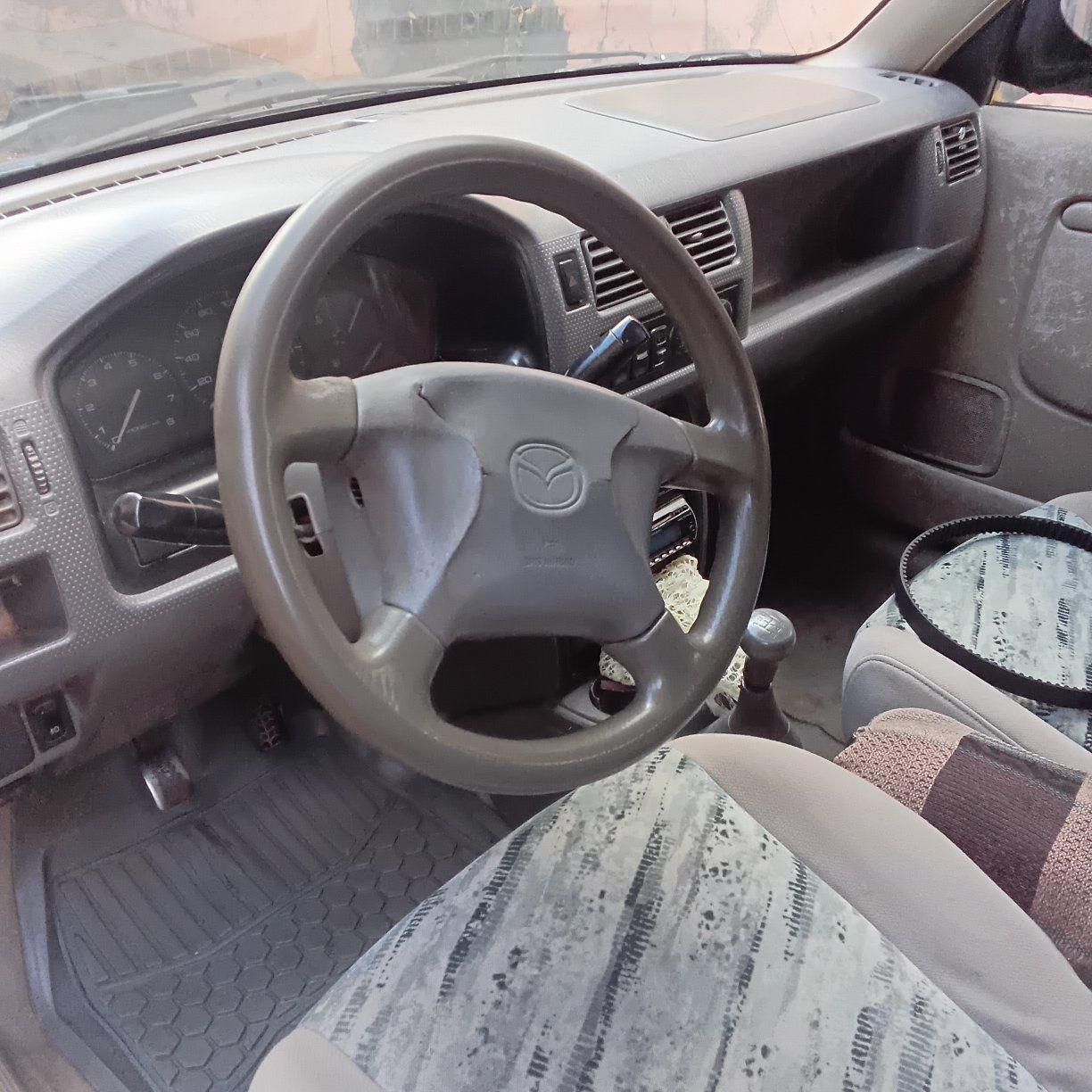 A picture of Mazda 2 demio manual