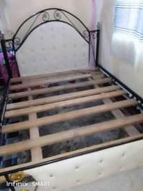 A picture of Njoo ujiwahie kitanda cha chuma cha bedsofa kinauzwa kwa bei