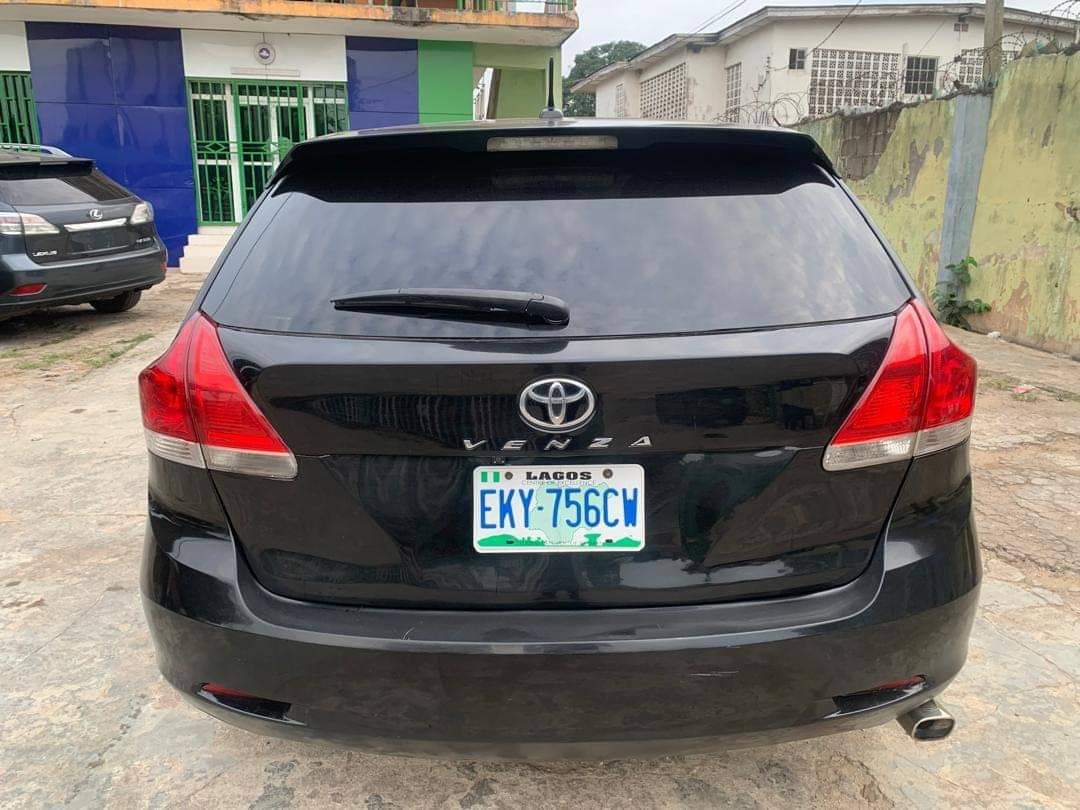 A picture of 2011 Toyota Venza
