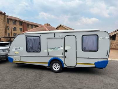 Caravan /.
