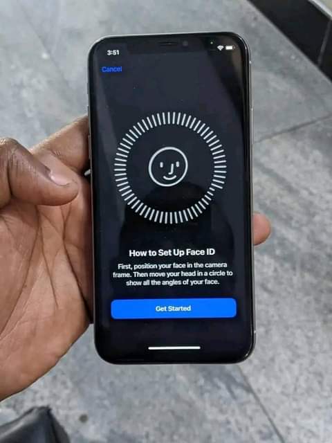 A picture of IPhone X