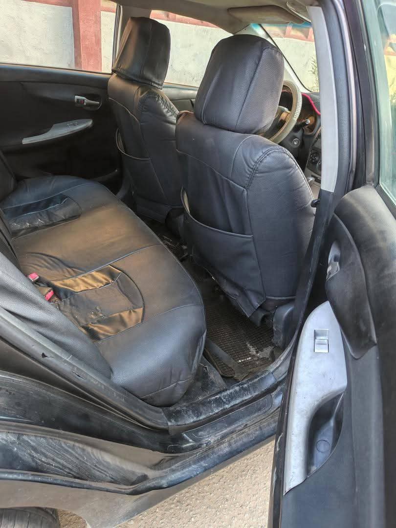 A picture of 2010 Toyota corolla