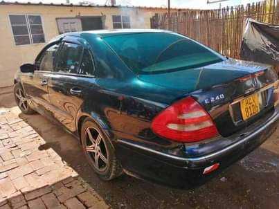 classifieds/cars mercedes
