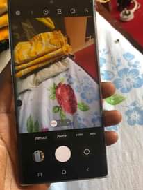 A picture of Samsung note10 plus