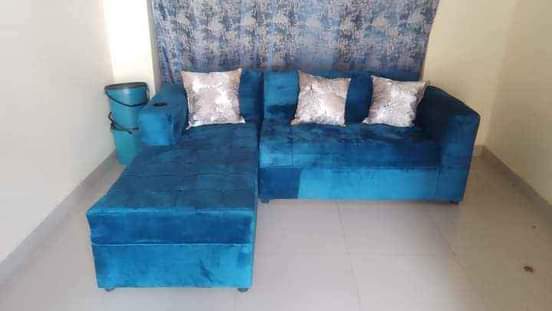 classifieds/furniture sofas