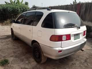 A picture of Car