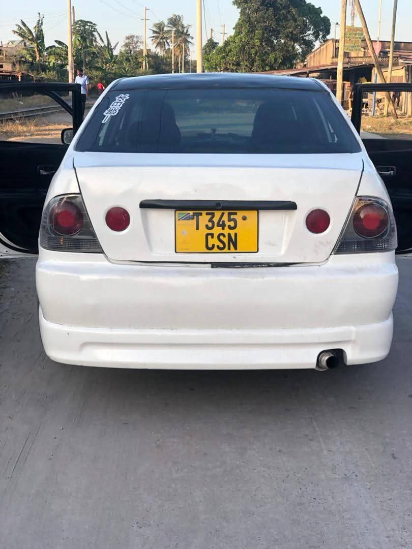 A picture of Toyota Alteza