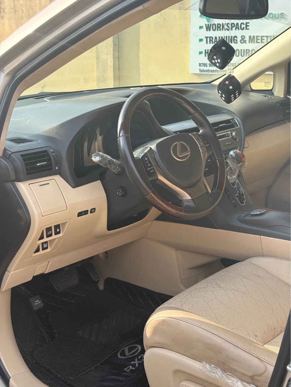 A picture of 2013 Lexus Rx 350 Direct Owner 16 5M