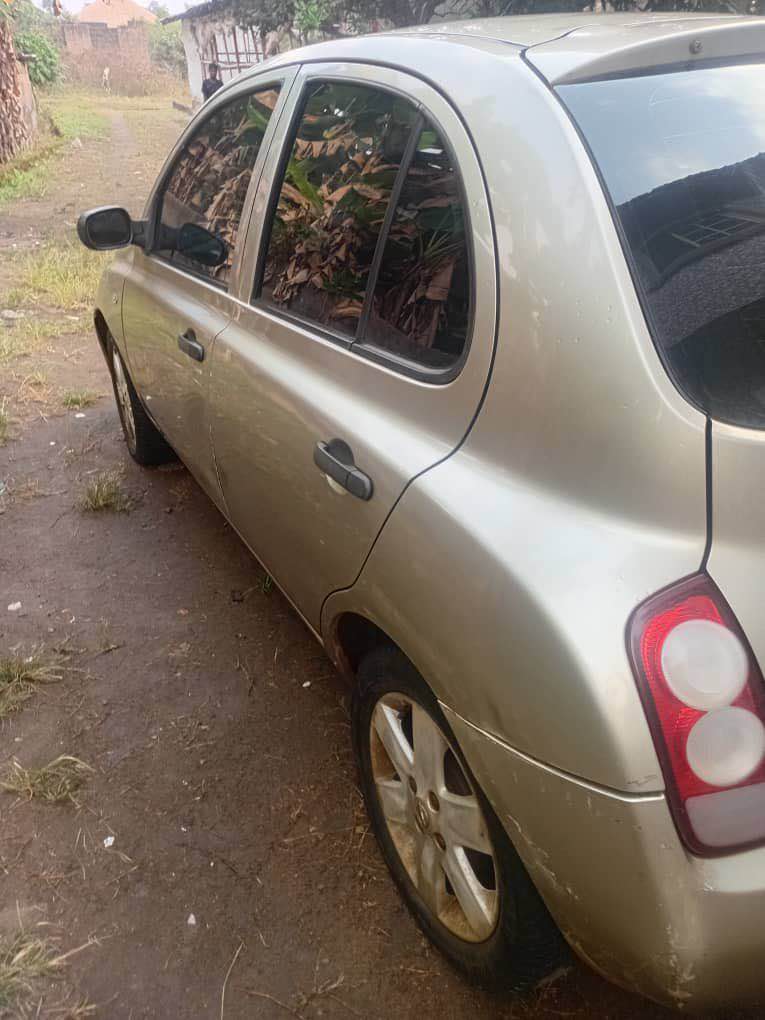 A picture of Distress manual gear Nissan micra 1 2m Settlement 100k Location