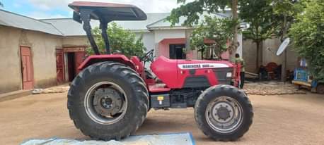 A picture of 2017 Trecta mahindra Mahindra