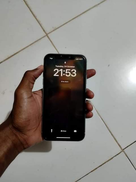 A picture of IPHONE 11 PLAIN