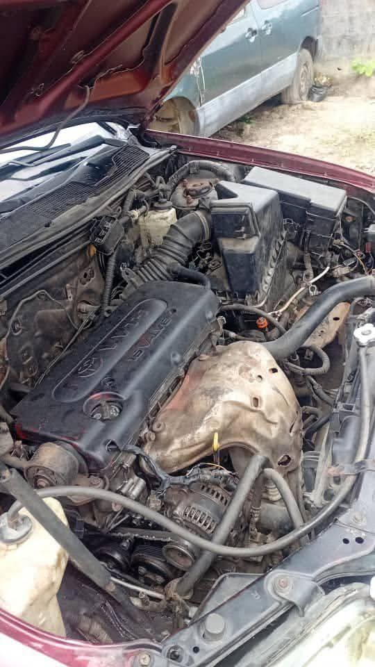 A picture of 2004 Toyota highlander