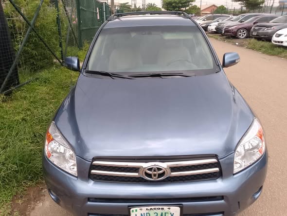 A picture of Toyota RAV4