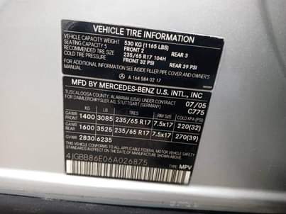 A picture of benz mL 350 model 08 registered tokumbo standard very very