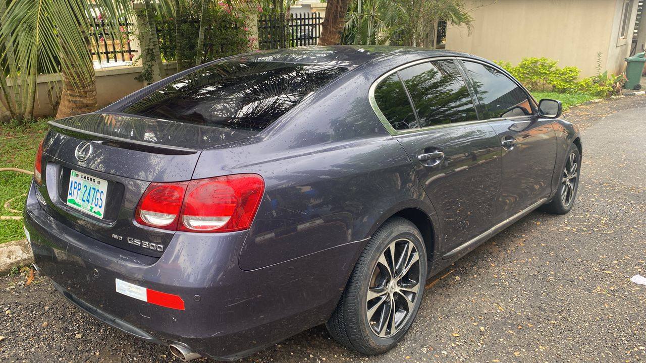 A picture of Gs300