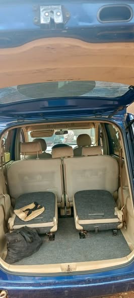A picture of TOYOTA SIENTA