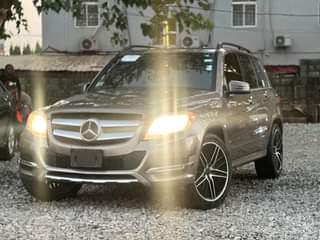 A picture of 2013 Toks grade GLK 350