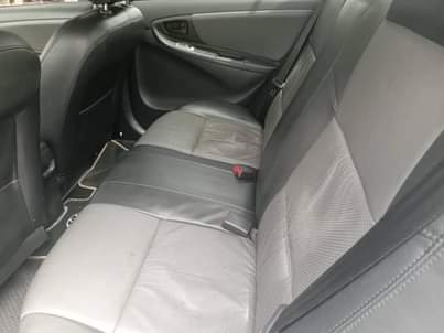 A picture of TOYOTA VOIS 2007