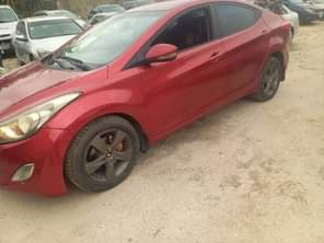A picture of Hyundai Elantra 2014 Everything is intact nothing to fix Owner