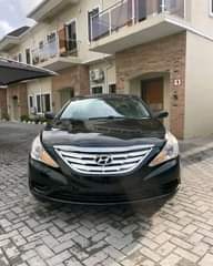 A picture of DIRECT TOKUNBO 2011 HYUNDAI SONATA SPORT Accident Free Thumbstart Android