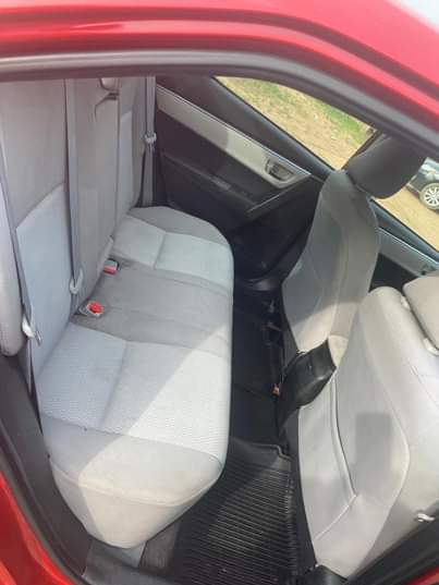 A picture of 2016 Toyota Corolla tokumbo Price 14 5m give away price