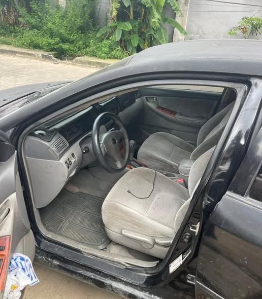 A picture of DISTRESS DEAL Reg Toyota Corolla 2006 model Car needs repainting
