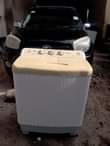 A picture of WASHING MASHINE KG 7 INAFUA NA KUSUUZA INAKAMUA NA KUKAUSHA