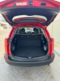 A picture of Toyota Rav4 2015 watsapp 0551513562