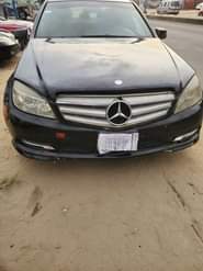A picture of Lucky Dealer Needed Today 2010 MODEL MERCEDES BENZ C300 Engine
