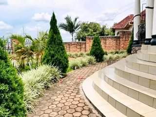 A picture of Inzunziza cyane igurishwa kicukiro kagarama ahantu heza cyane