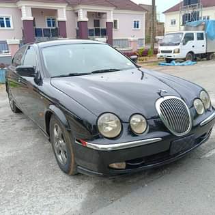 A picture of JAGUAR 2012 MODEL. AC 100 ACTIVE. Call 07013907161