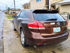 A picture of Very Clean Toyota Venza