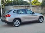 A picture of WhatsApp call 255 762 483 424 2011 2 BMW X1