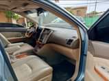A picture of LEXUS RX350