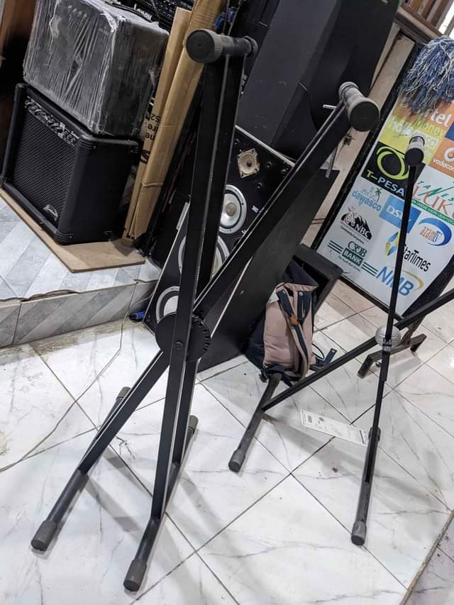 A picture of Keyboard stand