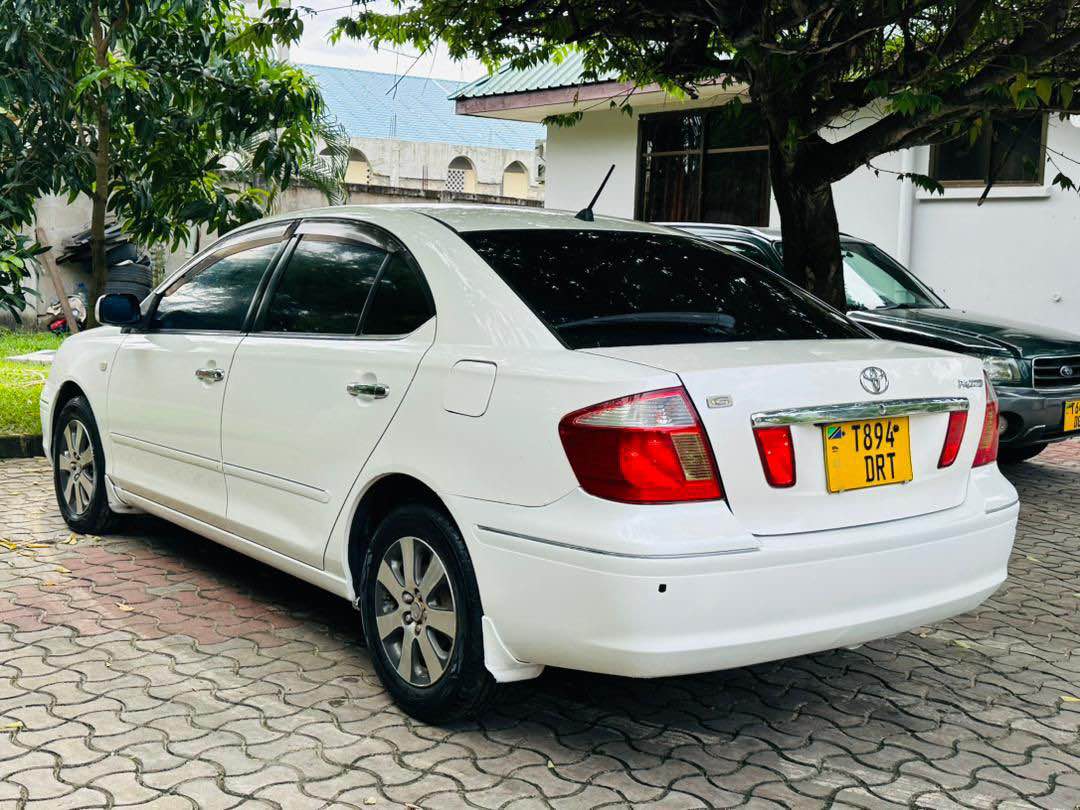 A picture of Toyota Premio G