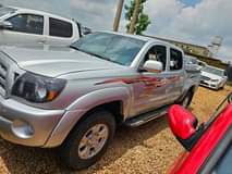A picture of FOR SALE DIRECT BELGIUM TOYOTA TACOMA 2011 WITH DUTY LOCATION
