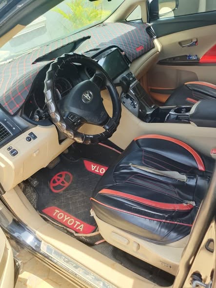 A picture of Toyota venza