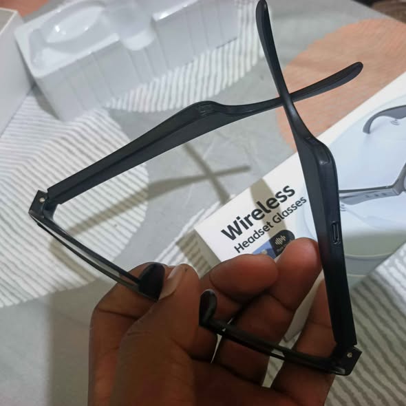 A picture of XG88Pro Wireless headset glasses