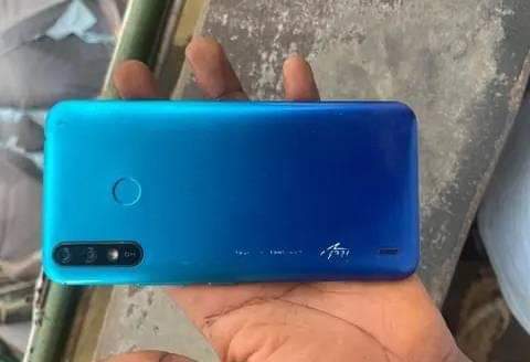 A picture of I want to change itel a56 to 6splus