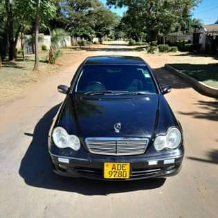 classifieds/cars mercedes