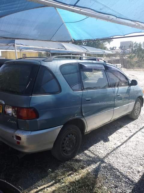 used toyota ipsum