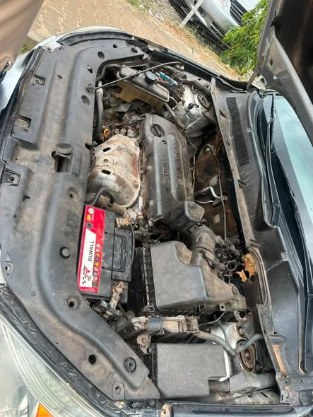 A picture of SHARP FOREIGN USED TOYOTA RAV4