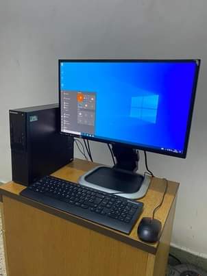 A picture of Lenovo desktop fullset